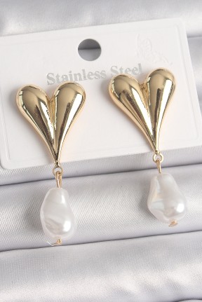 Pirinç Gold Renk Kalp Model Sallantı İnci Damla Model Kadın Küpe Pirinç Gold Renk Kalp Model Sallantı İnci Damla Model Kadın Küpe