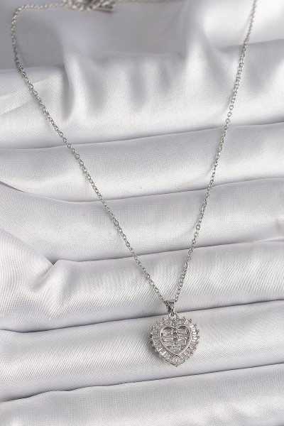 316l çelik Gümüş Renk Zincir Zirkon Taşlı Kalp Model Kadın Kolye 316l çelik Gümüş Renk Zincir Zirkon Taşlı Kalp Model Kadın Kolye