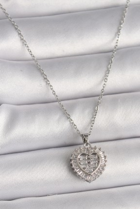 316l çelik Gümüş Renk Zincir Zirkon Taşlı Kalp Model Kadın Kolye 316l çelik Gümüş Renk Zincir Zirkon Taşlı Kalp Model Kadın Kolye