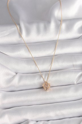 Pirinç Gold Renk 3d Zirkon Taşlı Elmas Model Kadın Kolye Pirinç Gold Renk 3d Zirkon Taşlı Elmas Model Kadın Kolye