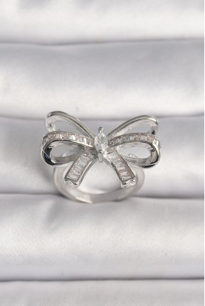 Pirinç Gümüş Renk Ayarlanabilir Zirkon Taşlı Kurdele Model Kadın Yüzük Pirinç Gümüş Renk Ayarlanabilir Zirkon Taşlı Kurdele Model Kadın Yüzük