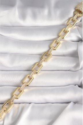 Pirinç Gold Renk Zirkon Taş Detaylı Kare Zincir Model Xuping Vip Exculusive Seri Kadın Bileklik Pirinç Gold Renk Zirkon Taş Detaylı Kare Zincir Model Xuping Vip Exculusive Seri Kadın Bileklik