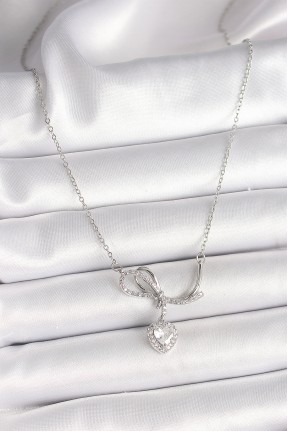 316l çelik Gümüş Renk Zincir Zirkon Taşlı Düğüm Sallantı Kalp Figür Kadın Kolye 316l çelik Gümüş Renk Zincir Zirkon Taşlı Düğüm Sallantı Kalp Figür Kadın Kolye