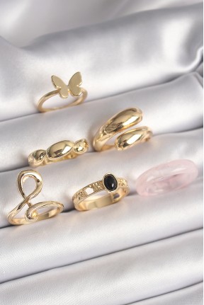 Pirinç Gold Renk Kelebek Figür Sarmal Model 6'lı Kadın Yüzük Seti Pirinç Gold Renk Kelebek Figür Sarmal Model 6'lı Kadın Yüzük Seti