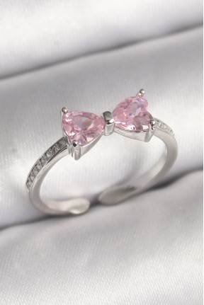 Pirinç Gümüş Renk Pembe Zirkon Taşlı Kalp Fiyonk Model Kadın Yüzük Pirinç Gümüş Renk Pembe Zirkon Taşlı Kalp Fiyonk Model Kadın Yüzük