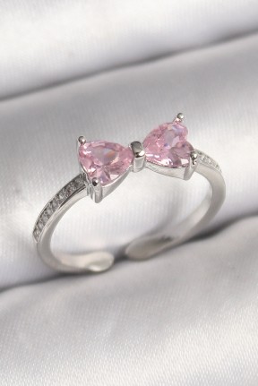 Pirinç Gümüş Renk Pembe Zirkon Taşlı Kalp Fiyonk Model Kadın Yüzük Pirinç Gümüş Renk Pembe Zirkon Taşlı Kalp Fiyonk Model Kadın Yüzük
