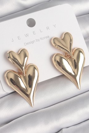 Pirinç Gold Renk Sallantı Kalp Model Kadın Küpe Pirinç Gold Renk Sallantı Kalp Model Kadın Küpe