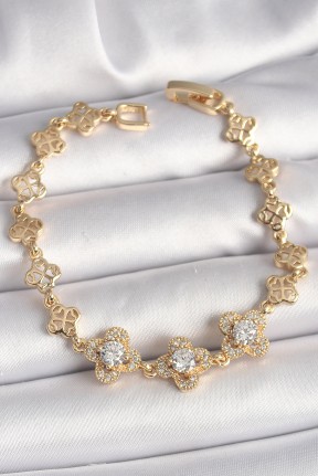 Pirinç Gold Renk Zirkon Taşlı Yonca Model Kadın Bileklik Pirinç Gold Renk Zirkon Taşlı Yonca Model Kadın Bileklik