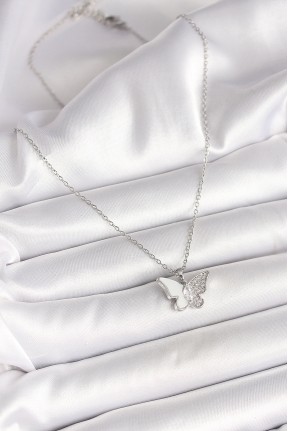 316l çelik Gümüş Renk Zincir Zirkon Taşlı Beyaz Mineli Kelebek Model Kadın Kolye