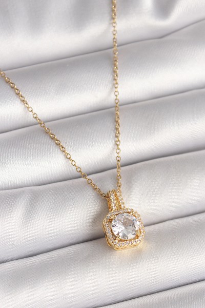 316l çelik Gold Renk Zincir Zirkon Taşlı Kare Model Kadın Kolye