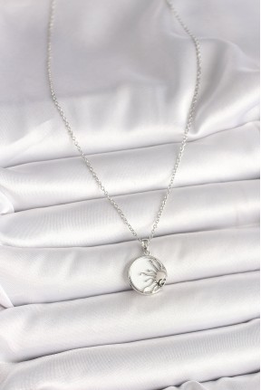 316l çelik Gümüş Renk Zincir Beyaz Mineli Gün Batımı Model Kadın Kolye 316l çelik Gümüş Renk Zincir Beyaz Mineli Gün Batımı Model Kadın Kolye