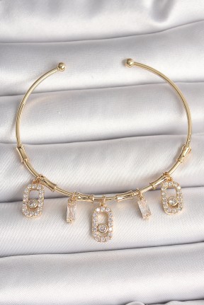 Pirinç Gold Renk Sallantı Zirkon Taşlı Messika Figür Charm Kadın Bileklik Pirinç Gold Renk Sallantı Zirkon Taşlı Messika Figür Charm Kadın Bileklik