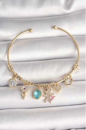 Pirinç Gold Renk Sallantı Zirkon Taşlı Ayıcık Figür Kalp Detay Charm Kadın Bileklik Pirinç Gold Renk Sallantı Zirkon Taşlı Ayıcık Figür Kalp Detay Charm Kadın Bileklik