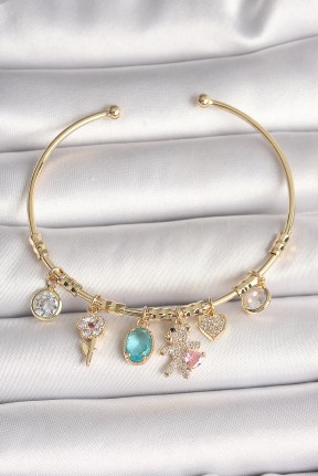 Pirinç Gold Renk Sallantı Zirkon Taşlı Ayıcık Figür Kalp Detay Charm Kadın Bileklik Pirinç Gold Renk Sallantı Zirkon Taşlı Ayıcık Figür Kalp Detay Charm Kadın Bileklik