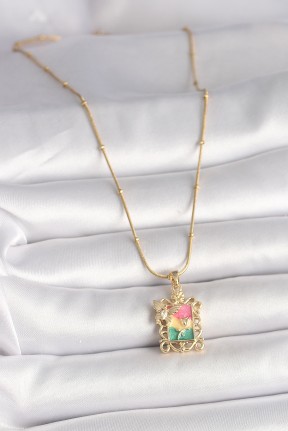 316l çelik Gold Renk Renkli Zirkon Taşlı Kelebek İşlemeli Portre Model Kadın Kolye 316l çelik Gold Renk Renkli Zirkon Taşlı Kelebek İşlemeli Portre Model Kadın Kolye