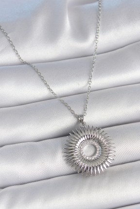 316l çelik Gümüş Renk Zincir Zirkon Taşlı Nova Yıldız Model Kadın Kolye 316l çelik Gümüş Renk Zincir Zirkon Taşlı Nova Yıldız Model Kadın Kolye