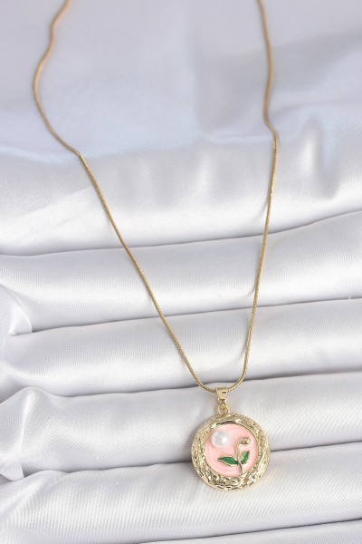 316l çelik Gold Renk Zincir Pembe çiçek İşlemeli Inci Detay Portre Model Kadın Kolye 316l çelik Gold Renk Zincir Pembe çiçek İşlemeli Inci Detay Portre Model Kadın Kolye