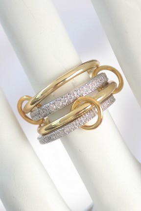 Metal Gold Renk Zirkon Taşlı Halka Detaylı Kadın Yüzük Metal Gold Renk Zirkon Taşlı Halka Detaylı Kadın Yüzük