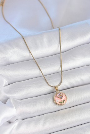 316l çelik Gold Renk Zincir Pembe Minimal çiçek İşlemeli İnci Detay Portre Model Kadın Kolye