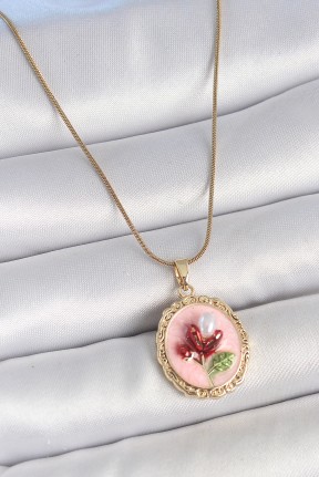 316l çelik Gold Renk Zincir Pembe Mineli İncili çiçek İşlemeli Portre Model Kadın Kolye