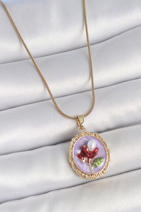 316l çelik Gold Renk Zincir Mor Mineli İncili çiçek İşlemeli Portre Model Kadın Kolye 316l çelik Gold Renk Zincir Mor Mineli İncili çiçek İşlemeli Portre Model Kadın Kolye