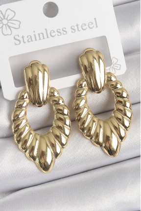 316 çelik Gold Renk İşlemeli Motiif Model Kadın Küpe 316 çelik Gold Renk İşlemeli Motiif Model Kadın Küpe
