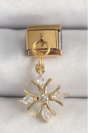 316l çelik Gold Renk Sallantı Zirkon Taşlı Kar Tanesi Model Nomination Charm 316l çelik Gold Renk Sallantı Zirkon Taşlı Kar Tanesi Model Nomination Charm