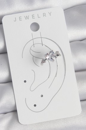 Pirinç Gümüş Renk Zirkon Taşlı Yıldız Model Kadın Kıkırdak Küpe Pirinç Gümüş Renk Zirkon Taşlı Yıldız Model Kadın Kıkırdak Küpe