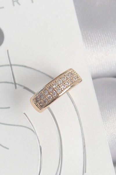 Pirinç Gold Renk Zirkon Taşlı Kadın Kıkırdak Küpe Pirinç Gold Renk Zirkon Taşlı Kadın Kıkırdak Küpe