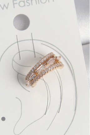 Pirinç Gold Renk Zirkon Taşlı 3'lü Sıralı Model Kadın Kıkırdak Küpe Pirinç Gold Renk Zirkon Taşlı 3'lü Sıralı Model Kadın Kıkırdak Küpe
