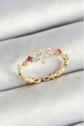 Pirinç Papatya Figürlü Zirkon Taşlı Gold Renk Ayarlanabilir Kadın Yüzük Pirinç Papatya Figürlü Zirkon Taşlı Gold Renk Ayarlanabilir Kadın Yüzük