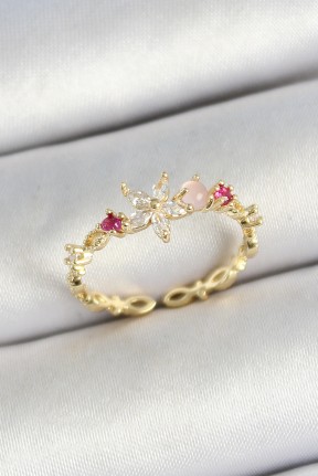 Pirinç Papatya Figürlü Zirkon Taşlı Gold Renk Ayarlanabilir Kadın Yüzük Pirinç Papatya Figürlü Zirkon Taşlı Gold Renk Ayarlanabilir Kadın Yüzük