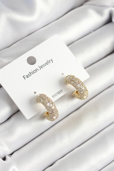 Pirinç Zirkon Taşlı Halka Model Gold Renk Kadın Küpe Pirinç Zirkon Taşlı Halka Model Gold Renk Kadın Küpe