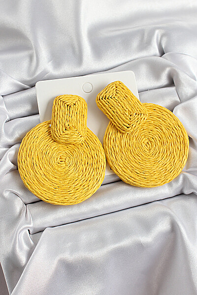 Sarı Daire Figürlü Hasır örgü Model Gold Renk Kadın Küpe Sarı Daire Figürlü Hasır örgü Model Gold Renk Kadın Küpe
