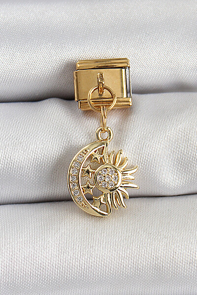 316l çelik Sallantılı Zirkon Taşlı Ay Ve Güneş Model Gold Renk Nomination Charm