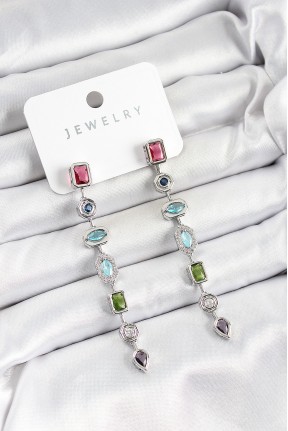 Pirinç Renkli Zirkon Taşlı Sallantılı Model Gümüş Renk Kadın Küpe