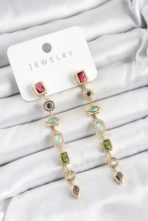 Pirinç Renkli Zirkon Taşlı Sallantılı Model Gold Renk Kadın Küpe