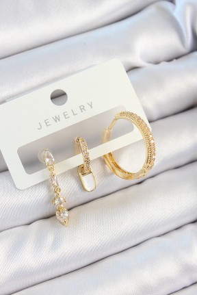 Pirinç Zirkon Taşlı Sallantılı Model Gold Renk 3'lü çift Kadın Küpe Set Pirinç Zirkon Taşlı Sallantılı Model Gold Renk 3'lü çift Kadın Küpe Set