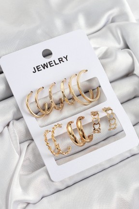 Pirinç Karışık Halka Model Gold Renk 6 çift Kadın Küpe Set Pirinç Karışık Halka Model Gold Renk 6 çift Kadın Küpe Set