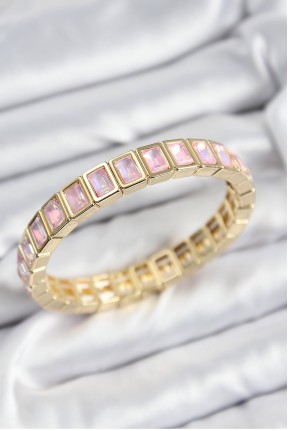 Pirinç Pembe Zirkon Taşlı Dikdörtgen Model Gold Renk Lastikli Kadın Bileklik Pirinç Pembe Zirkon Taşlı Dikdörtgen Model Gold Renk Lastikli Kadın Bileklik