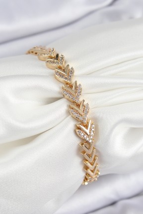 Pirinç Zirkon Taşlı Sıralı Ok Model Gold Renk Kadın Bileklik Pirinç Zirkon Taşlı Sıralı Ok Model Gold Renk Kadın Bileklik