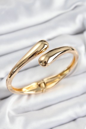 Pirinç Sarmal Model Gold Renk Kadın Kelepçe Pirinç Sarmal Model Gold Renk Kadın Kelepçe