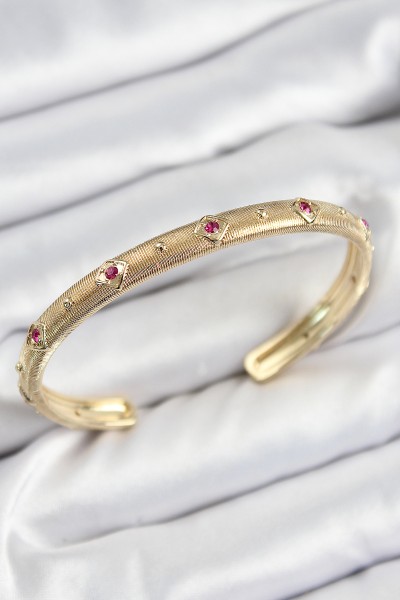 Pirinç Renkli Zirkon Taşlı Vintage Model Gold Renk Kadın Kelepçe Pirinç Renkli Zirkon Taşlı Vintage Model Gold Renk Kadın Kelepçe