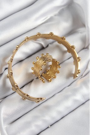Pirinç Topcuk Model Gold Renk Bileklik Yüzük Set Pirinç Topcuk Model Gold Renk Bileklik Yüzük Set