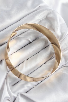 Pirinç Sarmal Model Gold Renk Pazu Bileklik Pirinç Sarmal Model Gold Renk Pazu Bileklik