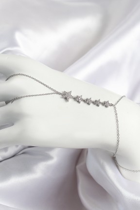 Pirinç Zirkon Taşlı Yıldız Model Gümüş Renk Kadın şahmeran Pirinç Zirkon Taşlı Yıldız Model Gümüş Renk Kadın şahmeran