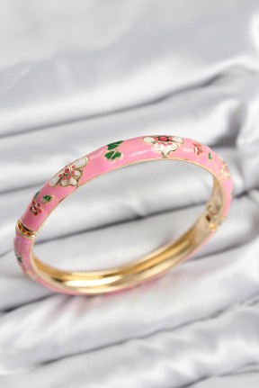 Mineli Pirinç Pembe çiçek Motifli Gold Kadın Kelepçe Mineli Pirinç Pembe çiçek Motifli Gold Kadın Kelepçe