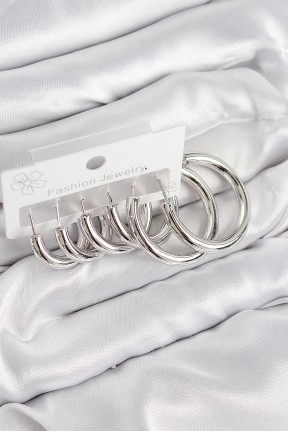 Pirinç Halka Model Gümüş Renk Kadın Set Küpe Pirinç Halka Model Gümüş Renk Kadın Set Küpe
