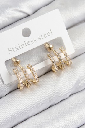 Pirinç Zirkon Taşlı Model Gold Renk Kadın Küpe Pirinç Zirkon Taşlı Model Gold Renk Kadın Küpe
