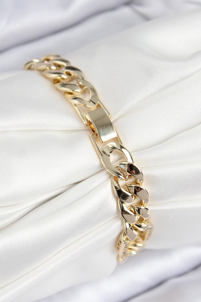 Vip Pirinç Zirkon Taşlı Parçalı Zincir Model Gold Renk Kadın Bileklik Vip Pirinç Zirkon Taşlı Parçalı Zincir Model Gold Renk Kadın Bileklik